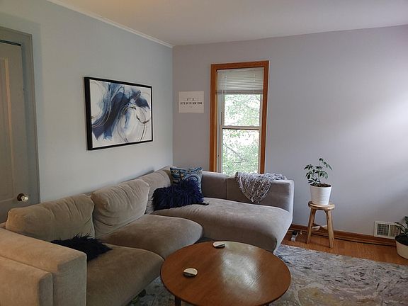 2nd image of 715 2nd Ave SE Unit 2