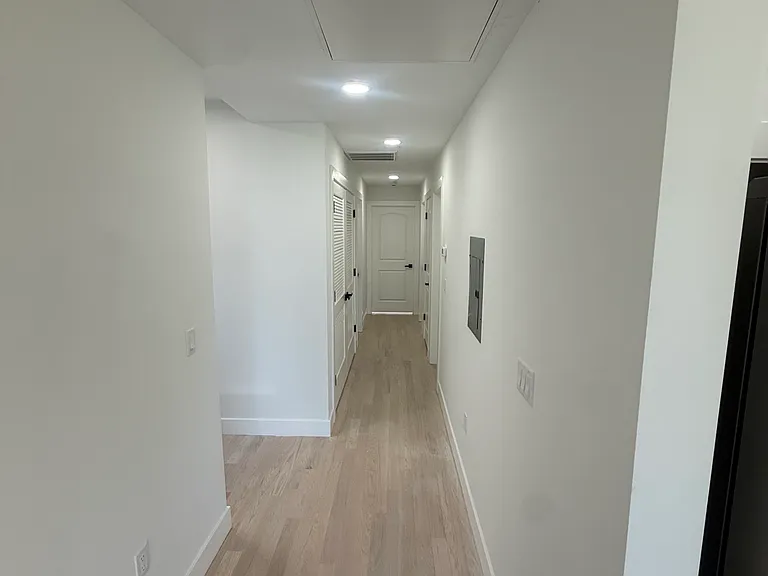 524 S 15th St #2 — Photo 6