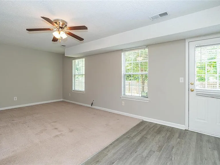 3272 Peach Ct NW — Photo 43