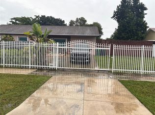 Meadow Wood Manor Sec 3, Homestead, FL 33032