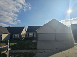 4001 Inverness Rd, Champaign, IL 61822