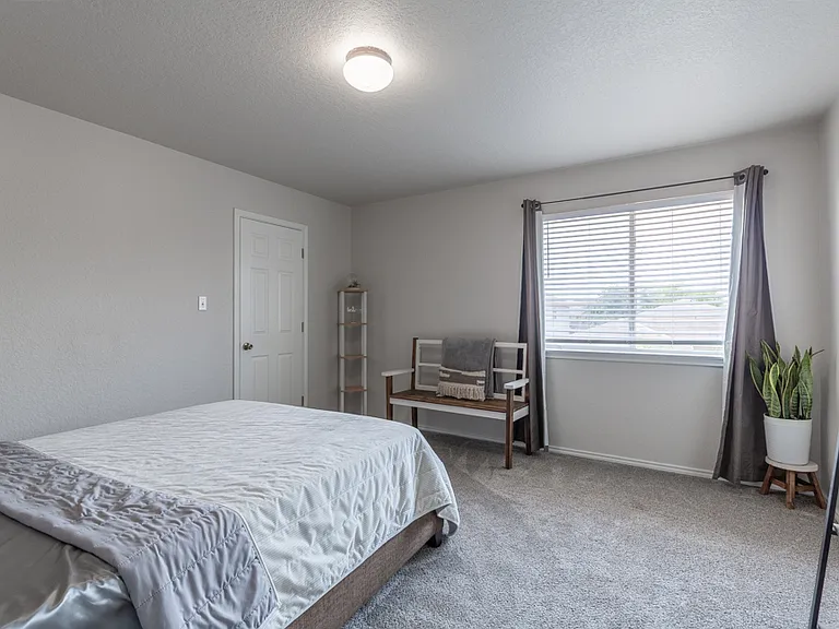 429 Sorenstam Way — Photo 29