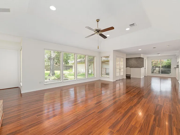 11838 Riverview Dr — Photo 15
