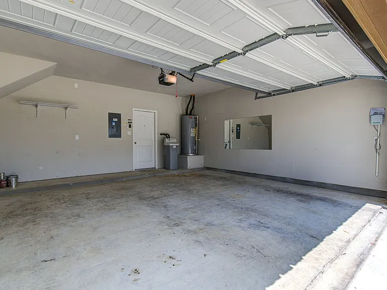 17324 Brittle Ln — Photo 27
