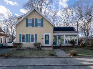 7 Grove St, Attleboro, MA 02703