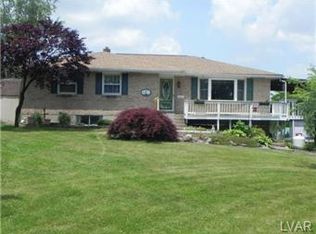 2807 Vista Dr, Coplay, PA 18037