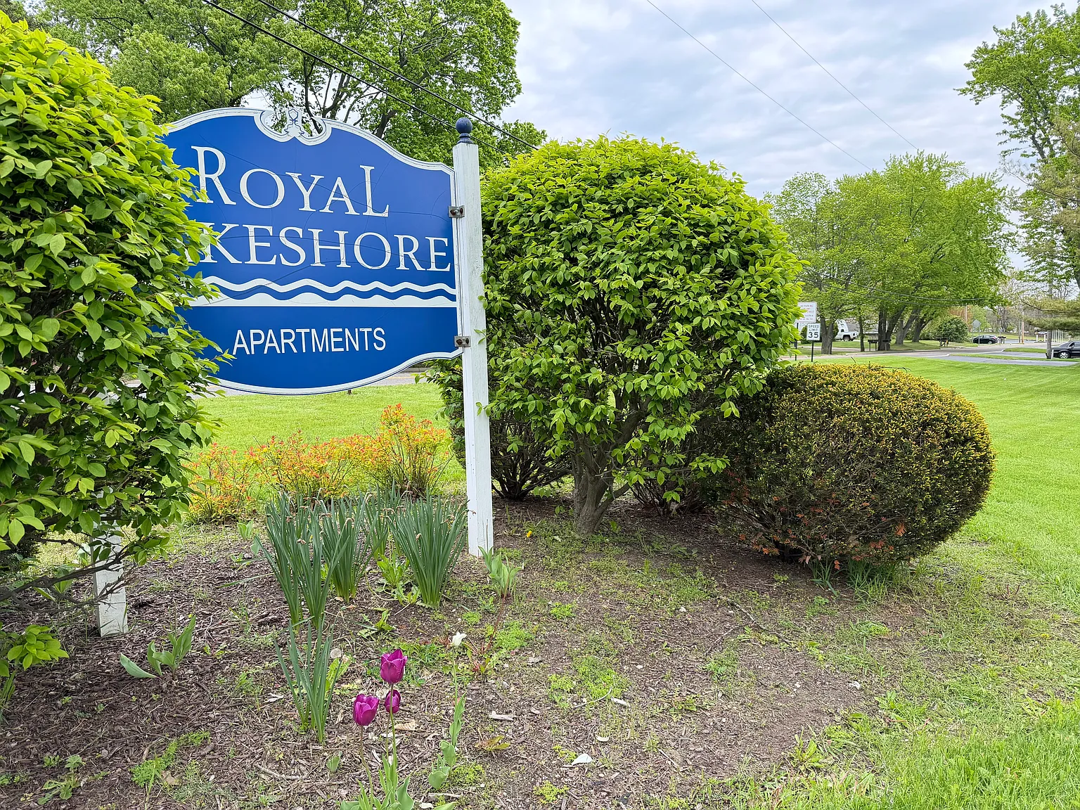 2 bed, 875 sqft, $1,025 — Photo 1