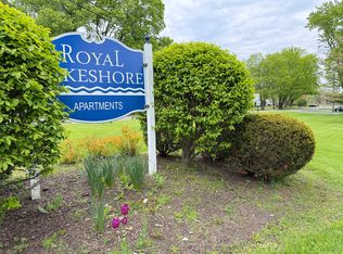 6113 Red Arrow Hwy #A, Stevensville, MI 49127