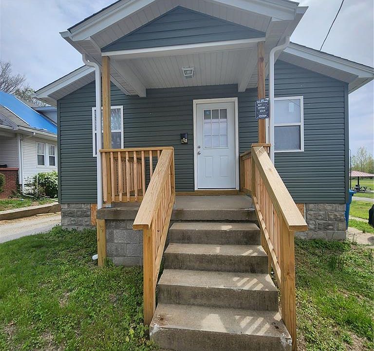 1st image of 1261 State St