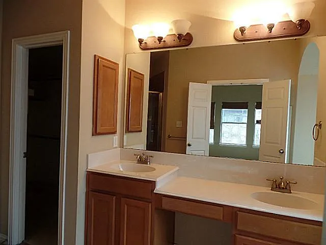 7112 Jessup Ct — Photo 5