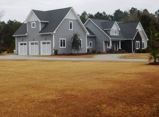 4752 Redberry Dr, Green Sea, SC 29545