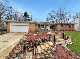 5231 River Ridge Dr, Lansing, MI