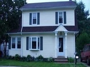 32 Rutgers St, Dover, NJ 07801