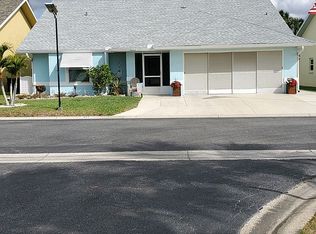 421 Harbourview Dr, Haines City, FL 33844