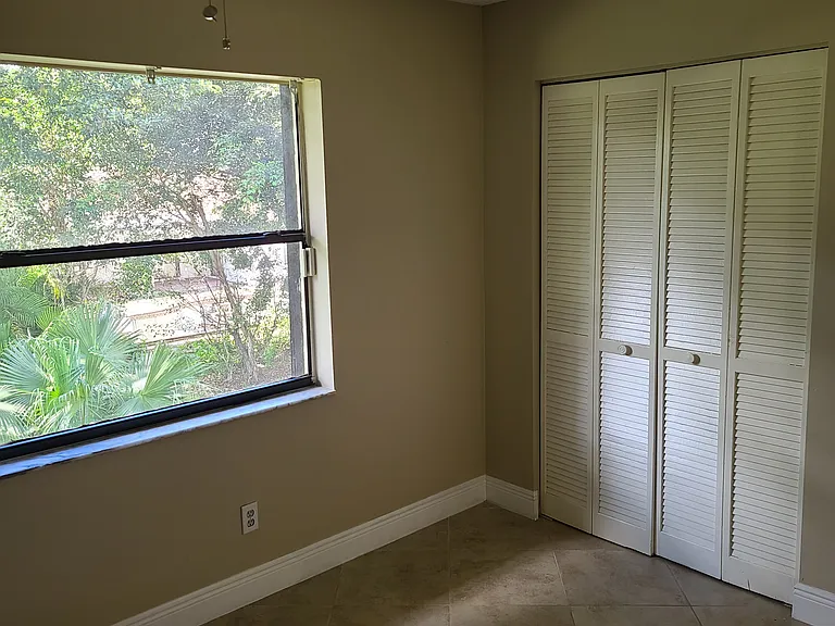 9635 NW 4th St #4D — Photo 12