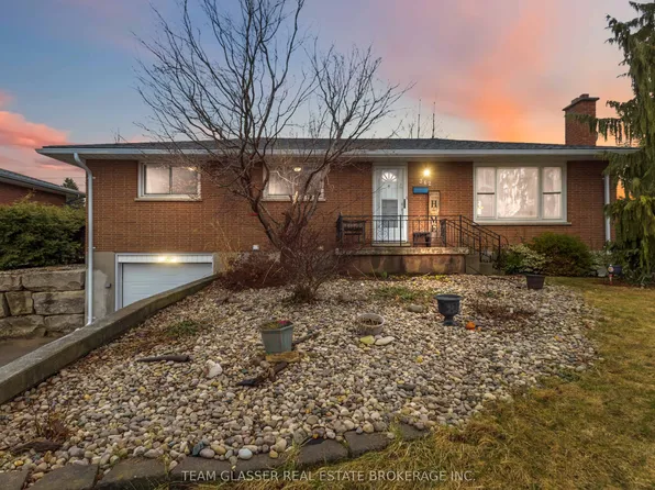 362 Chippendale Cres, London, ON N5Z 3G2