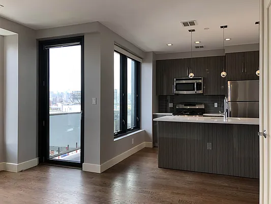 Rented by Astoria Realty | media 20