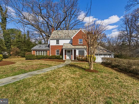 4th image of 1724 Overlook Dr