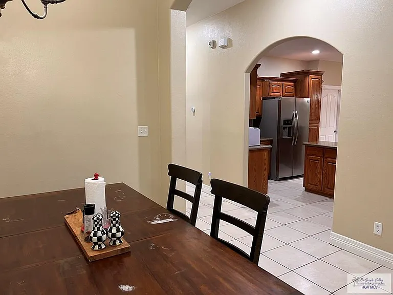 1626 Christian Cir — Photo 8
