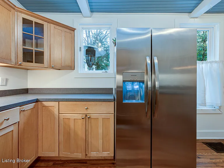 115 N Birchwood Ave — Photo 14