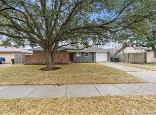 8322 Glen Valley Dr, Houston, TX 77061