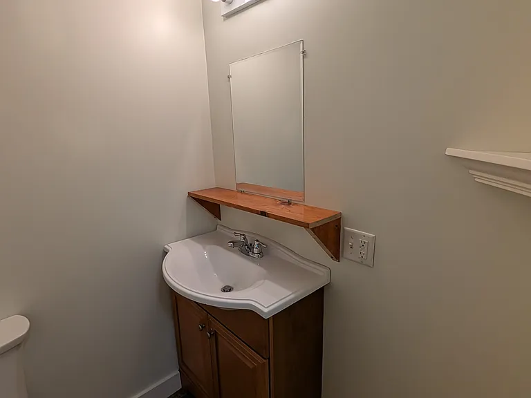 122 Brunswick Ave #4 — Photo 7