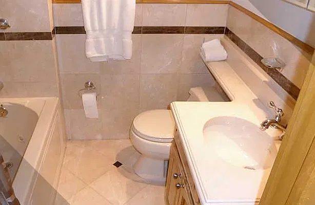 Rented by WAM Partners - William Moses Co. | media 26