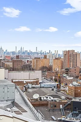 Rented by SERHANT. | media 45