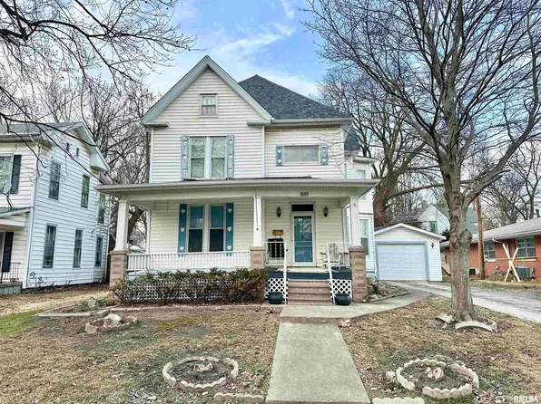 608 W Beecher Ave, Jacksonville, IL 62650