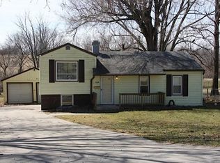 707 E 20th St S, Newton, IA 50208
