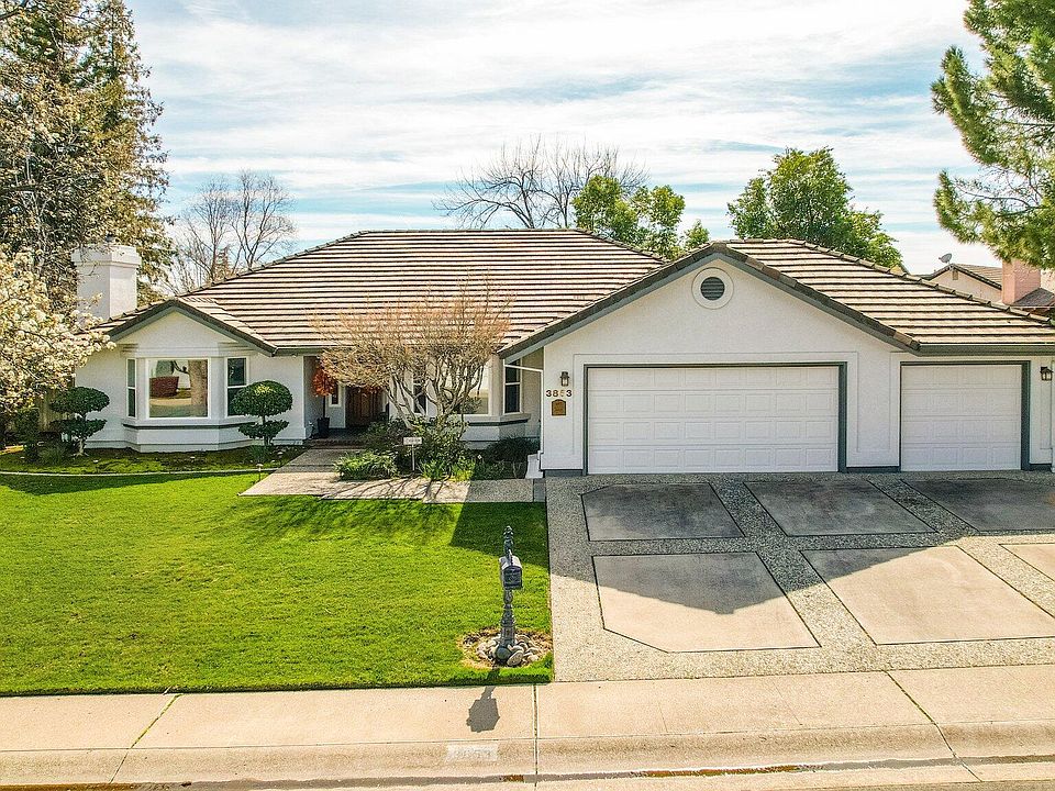 1st image of 3853 Siskiyou St