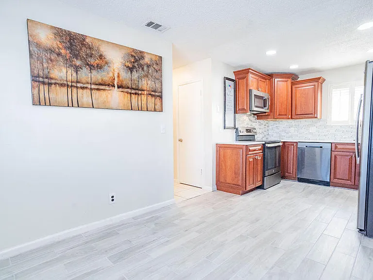 950 S Kanner Hwy #Townhouse 124 — Photo 10
