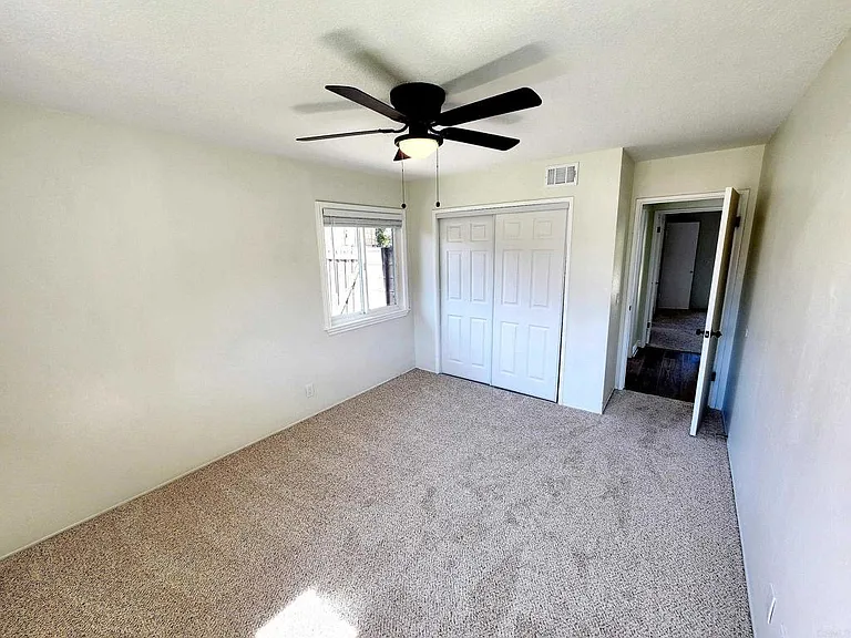 80 Lucas Ct — Photo 22