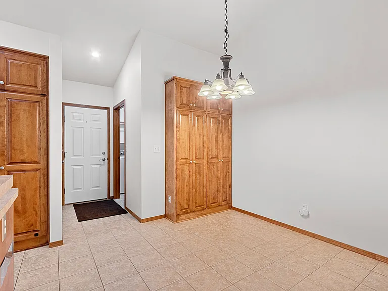 945 Harwood Ave — Photo 28