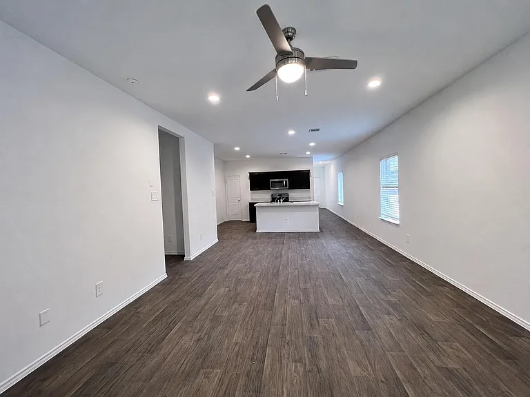 14918 Cypress Hollow Dr — Photo 10