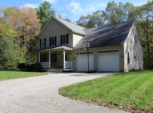 711 Scott Rd, Oakham, MA 01068