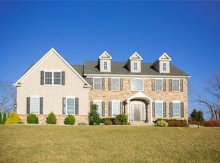 234 Bushkill Ter, Nazareth, PA 18064