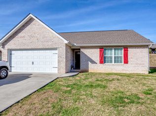 5311 Golden Eagle Ln, Corryton, TN 37721