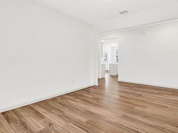 5th image of 5805 Sandown Dr