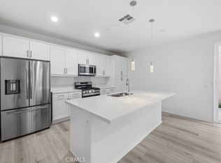 130 Citron Ct, Perris, CA 92571