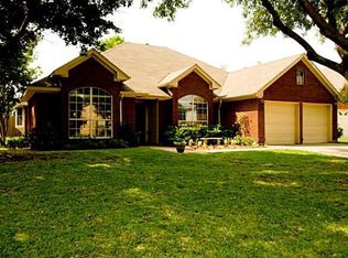 2413 Covington Dr, Flower Mound, TX 75028