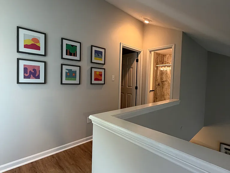 224 S Clarkson St — Photo 11