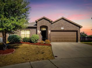 1956 Kachina Lodge Rd, Fort Worth, TX 76131