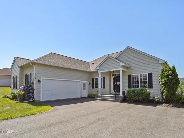 290 Red Barn Rd, Dalton, MA 01226