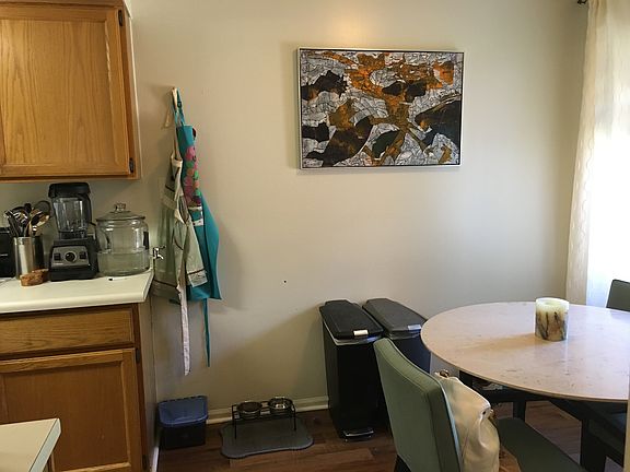 Breakfast nook
