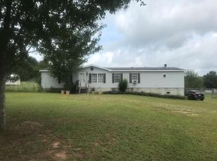 405 Edgewater Dr, Byron, GA 31008