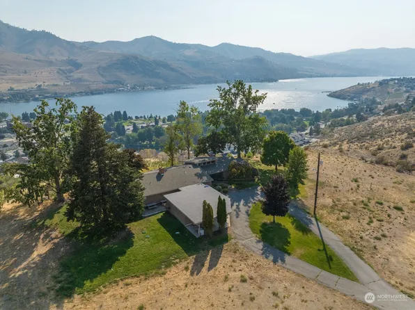211 W No See Um Road, Chelan, WA 98816