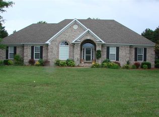 309 Cambridge Grove Cir, Alvaton, KY 42122