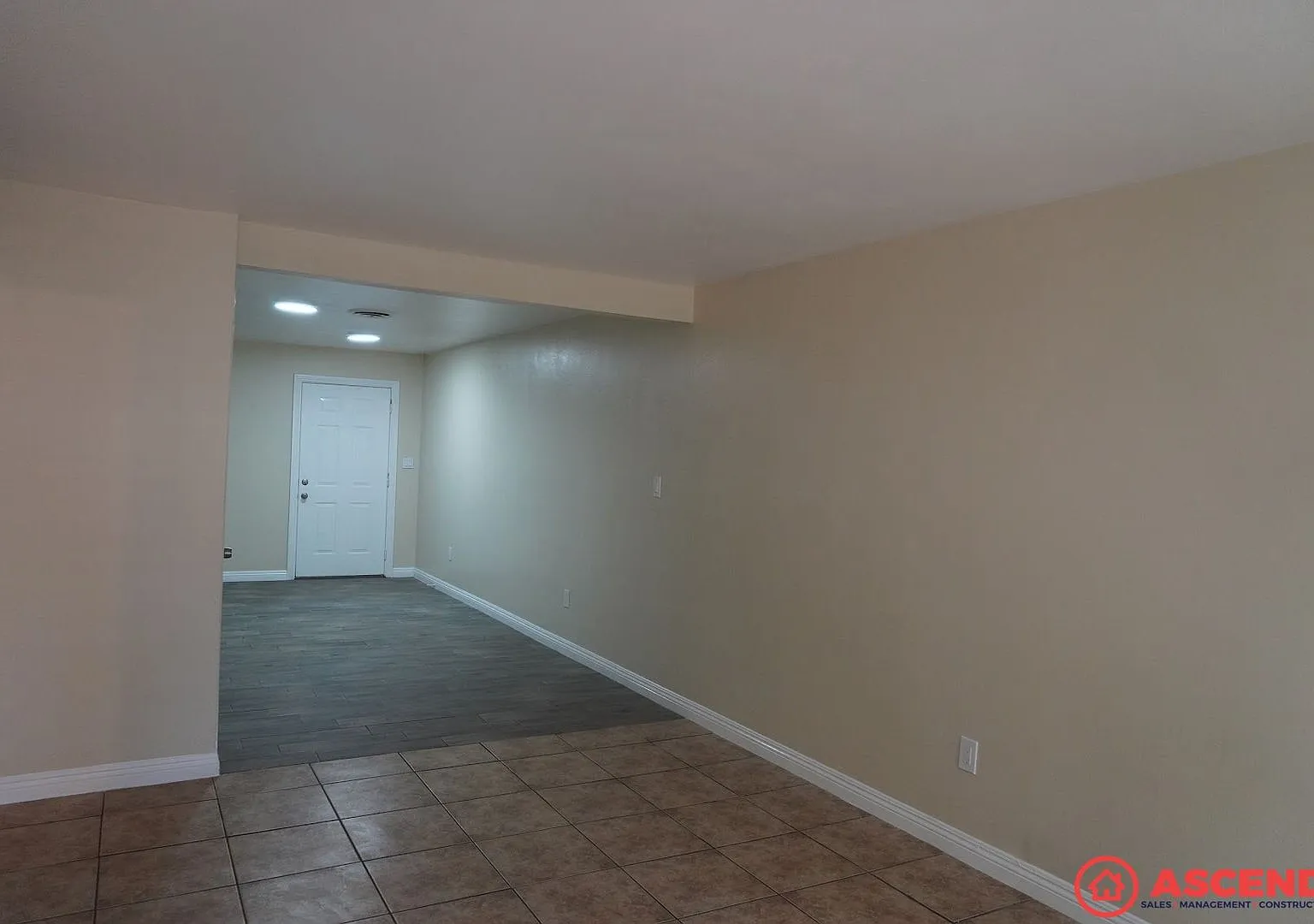 821 Oregon St — Photo 3