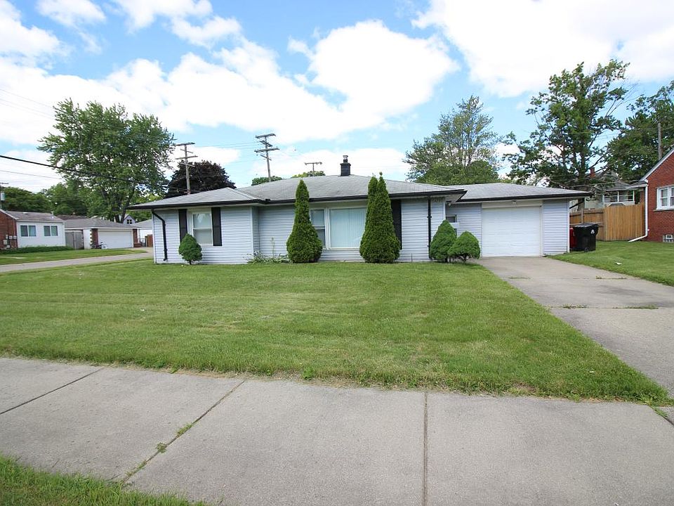 1st image of 26705 Greenleaf St